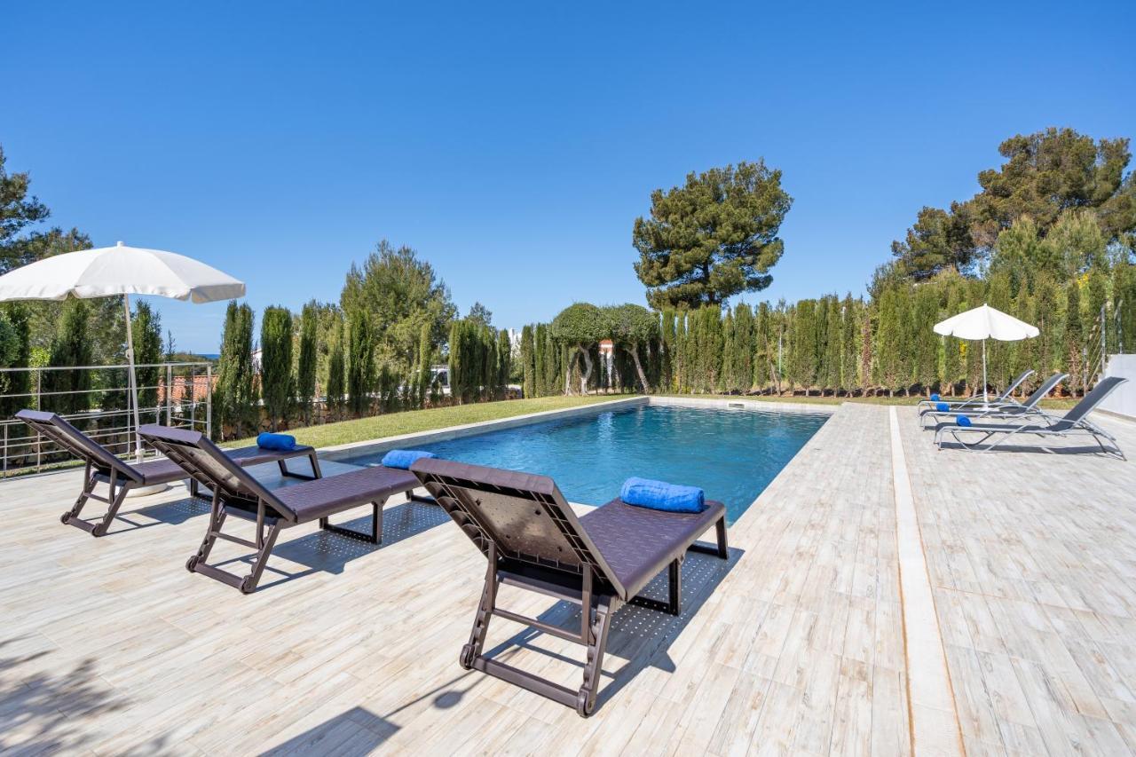 Villa Sunset Son Bou Bagian luar foto