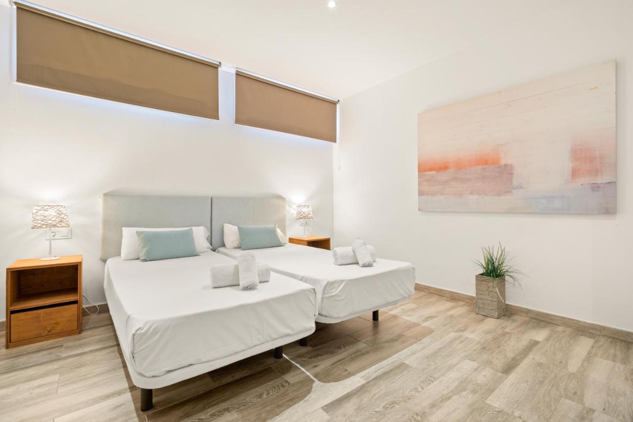 Villa Sunset Son Bou Bagian luar foto